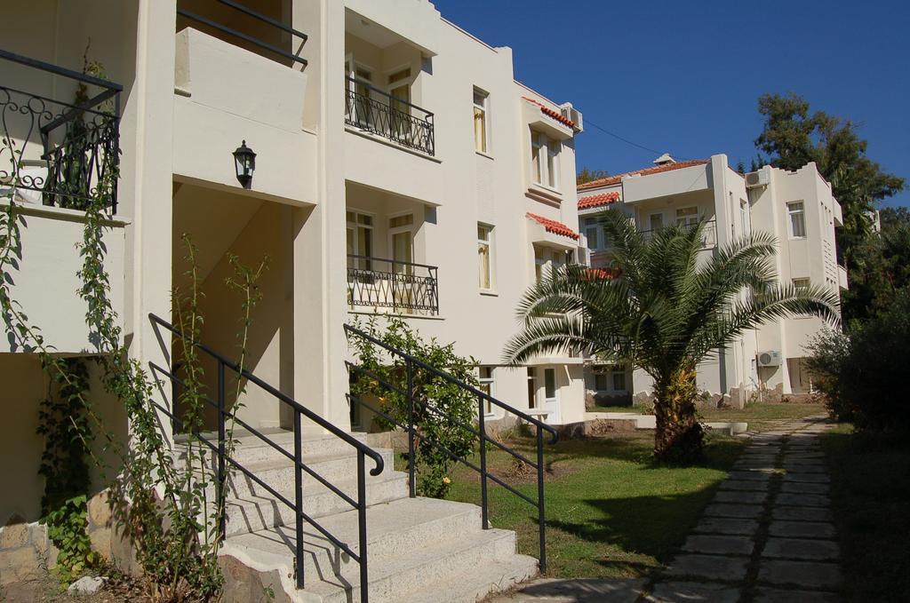 Aparthotel Linda Apart 3*